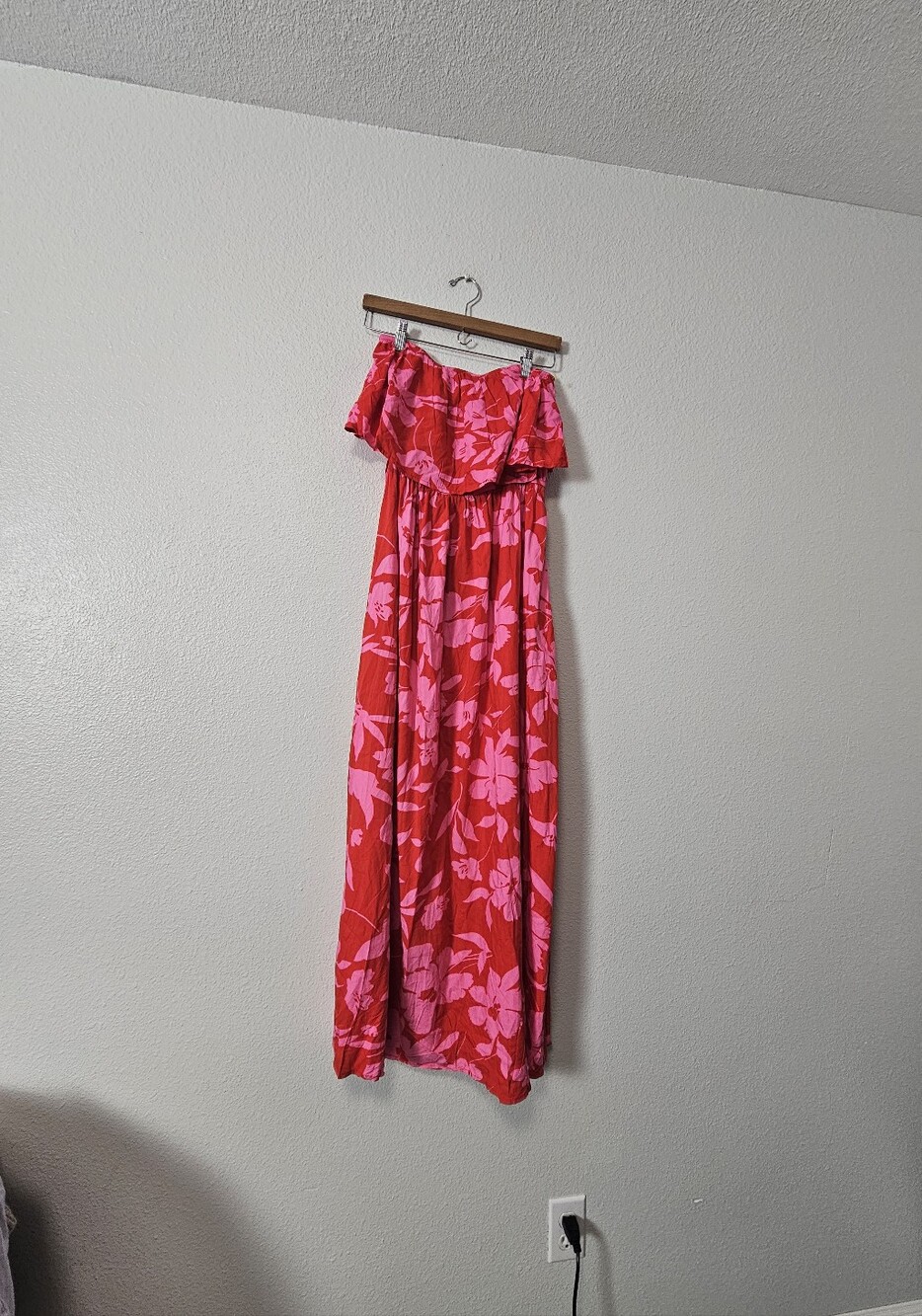Nwt Zmpsiisa Pink & Red Floral Off-Shoulder Maxi Dress